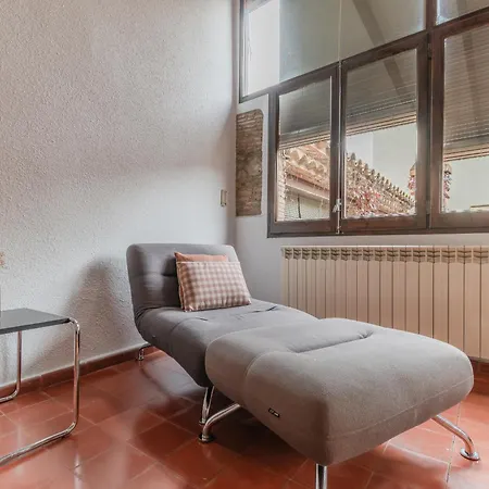 Flateli Cundaro 3 Апартаменти *