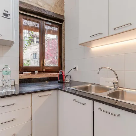 Flateli Cundaro 3 Апартаменти