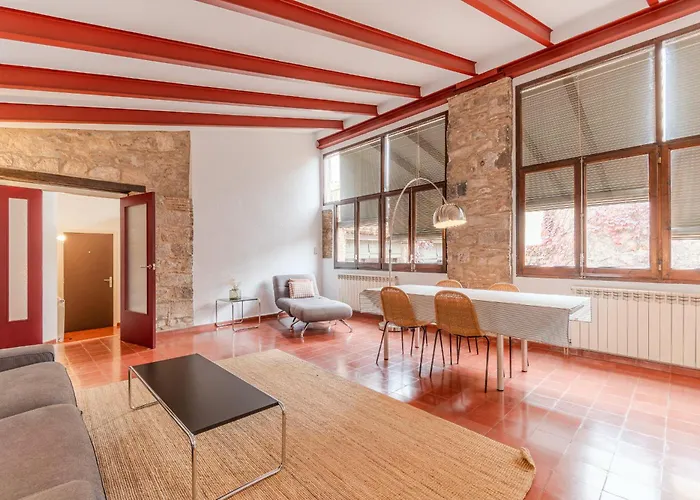 Flateli Cundaro 3 * Girona