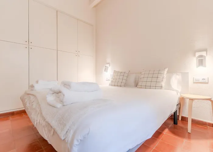 Apartament Flateli Cundaro 3 *